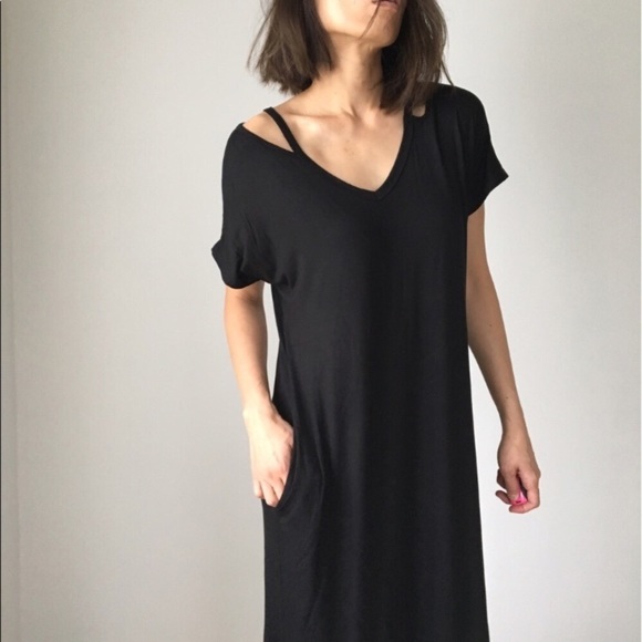 LAST CALL Vera Vera maxi dress with pockets. - Picture 4 of 4